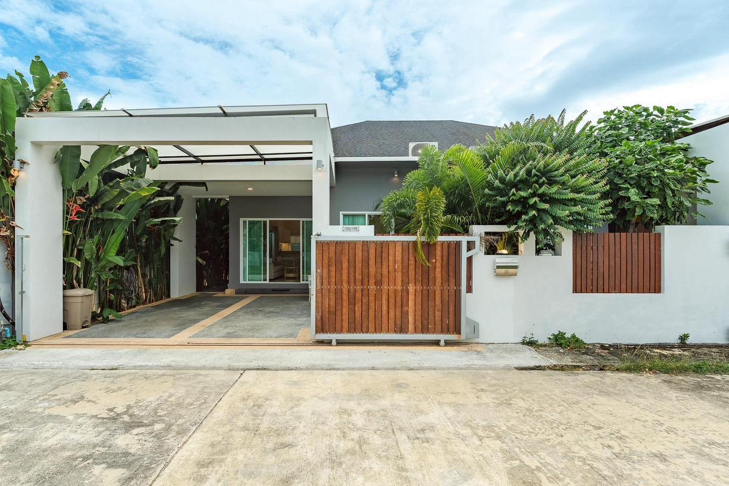 Modern Home in Cherngtalay